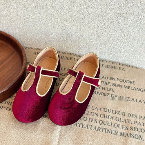 Autumn And Winter Sweet Velvet Children's Leather Shoes T-shaped Pumps Retro